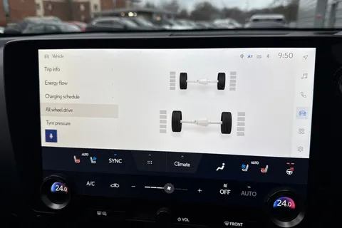 WU22VWP Lexus Nx 2.5 450h+ 18.1kWh E-CVT 4WD Euro 6 (s/s) 5dr Thumbnail #51