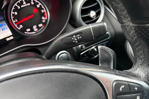 FL15EFS Mercedes-Benz C Class 4.0 C63 V8 BiTurbo AMG SpdS MCT Euro 6 (s/s) 5dr Thumbnail #54