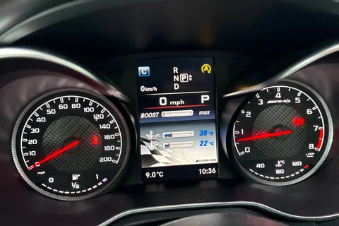 FL15EFS Mercedes-Benz C Class 4.0 C63 V8 BiTurbo AMG SpdS MCT Euro 6 (s/s) 5dr Thumbnail #55