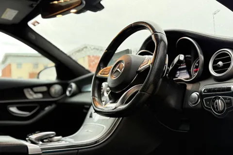 FL15EFS Mercedes-Benz C Class 4.0 C63 V8 BiTurbo AMG SpdS MCT Euro 6 (s/s) 5dr Thumbnail #60