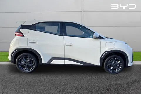 DC75KOE BYD Dolphin Surf 43.2kWh Boost Auto 5dr Thumbnail #3