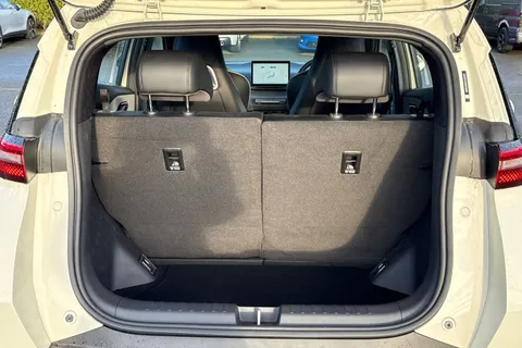 DC75KOE BYD Dolphin Surf 43.2kWh Boost Auto 5dr Thumbnail #9