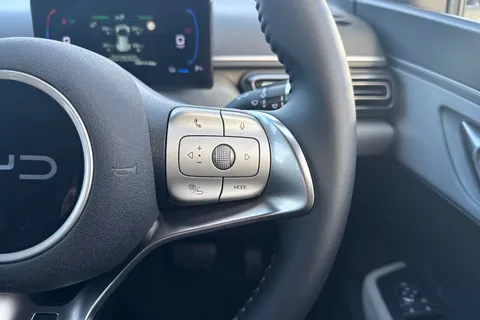 DC75KOE BYD Dolphin Surf 43.2kWh Boost Auto 5dr Thumbnail #38