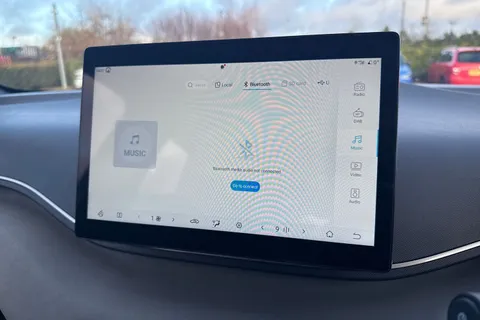 DC75KOE BYD Dolphin Surf 43.2kWh Boost Auto 5dr Thumbnail #45