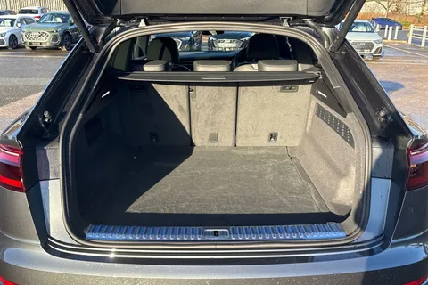 Audi Q8 3.0 TFSI V6 55 Black Edition Tiptronic quattro Euro 6 (s/s) 5dr Thumbnail #7