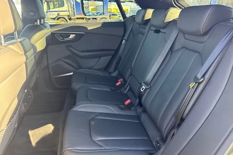 Audi Q8 3.0 TFSI V6 55 Black Edition Tiptronic quattro Euro 6 (s/s) 5dr Thumbnail #19