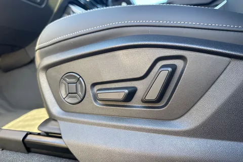 Audi Q8 3.0 TFSI V6 55 Black Edition Tiptronic quattro Euro 6 (s/s) 5dr Thumbnail #40