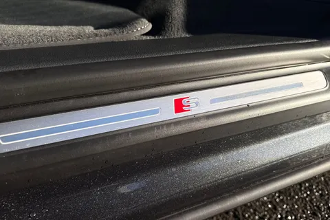 Audi Q8 3.0 TFSI V6 55 Black Edition Tiptronic quattro Euro 6 (s/s) 5dr Thumbnail #41