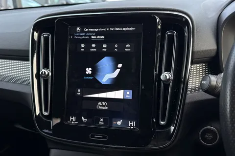 OU20KKA Volvo Xc40 2.0 T4 R-Design Auto AWD Euro 6 (s/s) 5dr Thumbnail #22