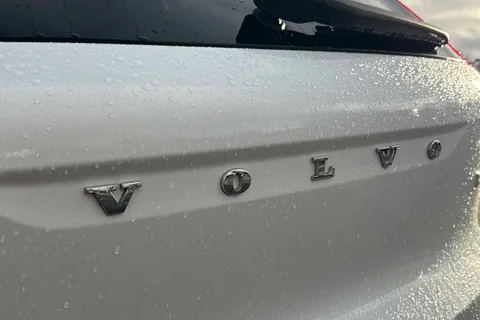 OU20KKA Volvo Xc40 2.0 T4 R-Design Auto AWD Euro 6 (s/s) 5dr Thumbnail #26