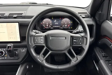 DN25WDU Land Rover Defender 130 3.0 D350 X-Dynamic HSE 5dr Thumbnail #16