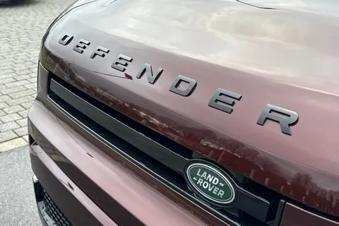 DN25WDU Land Rover Defender 130 3.0 D350 X-Dynamic HSE 5dr Thumbnail #30