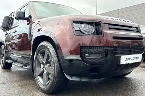 DN25WDU Land Rover Defender 130 3.0 D350 X-Dynamic HSE 5dr Thumbnail #31