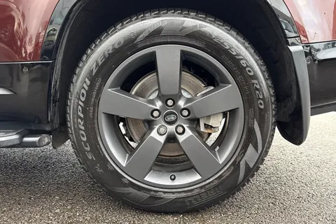 DN25WDU Land Rover Defender 130 3.0 D350 X-Dynamic HSE 5dr Thumbnail #36