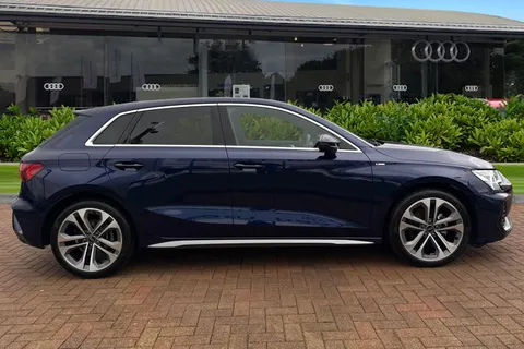 DK25XGF Audi A3 S line 35 TFSI  150 PS S tronic Thumbnail #4