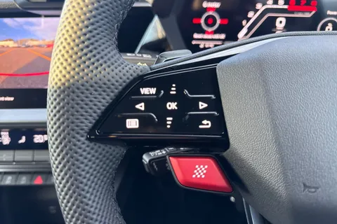 DA75HBJ Audi RS 3 2.5 TFSI Carbon Vorsprung Sportback S Tronic quattro Euro 6 (s/s) 5dr Thumbnail #27