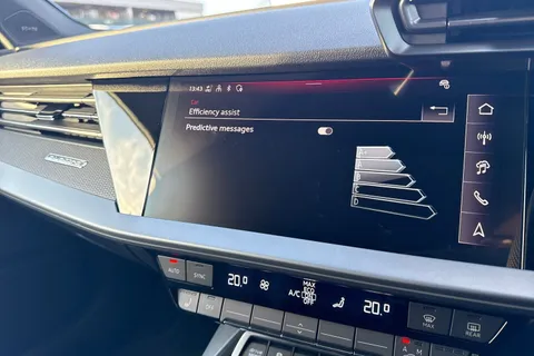 DA75HBJ Audi RS 3 2.5 TFSI Carbon Vorsprung Sportback S Tronic quattro Euro 6 (s/s) 5dr Thumbnail #45