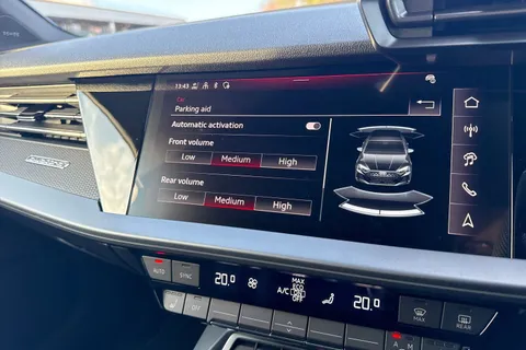 DA75HBJ Audi RS 3 2.5 TFSI Carbon Vorsprung Sportback S Tronic quattro Euro 6 (s/s) 5dr Thumbnail #49