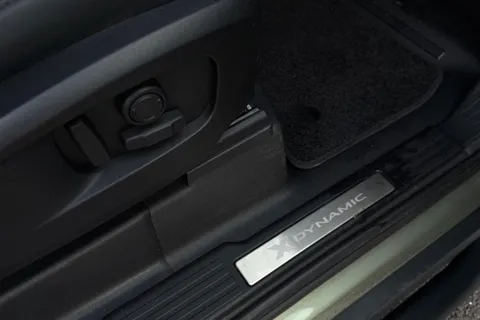 DP72HFH Land Rover Defender 90 3.0 D250 MHEV X-Dynamic SE SUV 3dr Diesel Auto 4WD Euro 6 (s/s) (250 ps) Thumbnail #32