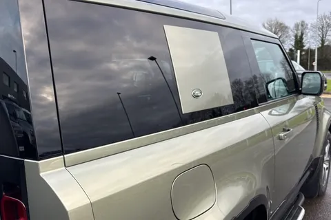 DP72HFH Land Rover Defender 90 3.0 D250 MHEV X-Dynamic SE SUV 3dr Diesel Auto 4WD Euro 6 (s/s) (250 ps) Thumbnail #33