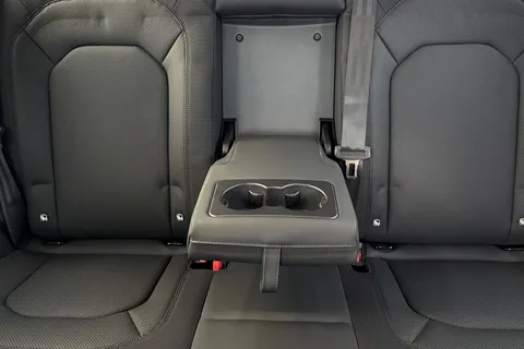 DP72HFH Land Rover Defender 90 3.0 D250 MHEV X-Dynamic SE SUV 3dr Diesel Auto 4WD Euro 6 (s/s) (250 ps) Thumbnail #39