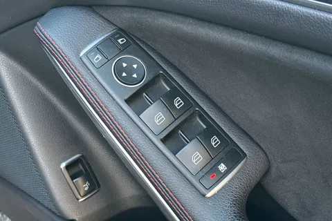 PK18OAJ Mercedes-Benz Gla 2.1 GLA200d AMG Line 7G-DCT Euro 6 (s/s) 5dr Thumbnail #22