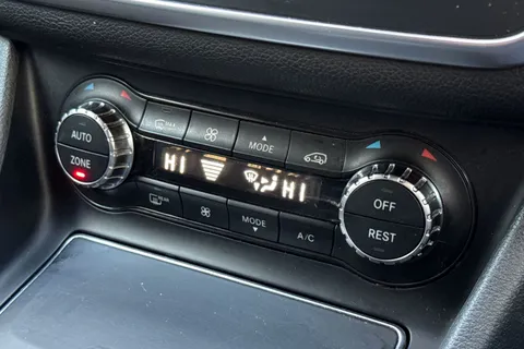 PK18OAJ Mercedes-Benz Gla 2.1 GLA200d AMG Line 7G-DCT Euro 6 (s/s) 5dr Thumbnail #23