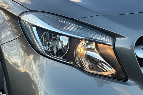 PK18OAJ Mercedes-Benz Gla 2.1 GLA200d AMG Line 7G-DCT Euro 6 (s/s) 5dr Thumbnail #27