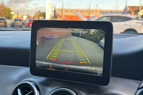 PK18OAJ Mercedes-Benz Gla 2.1 GLA200d AMG Line 7G-DCT Euro 6 (s/s) 5dr Thumbnail #49