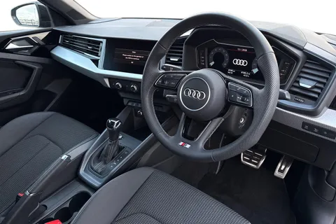 KR25ODT Audi A1 S line 30 TFSI  116 PS S tronic Thumbnail #15