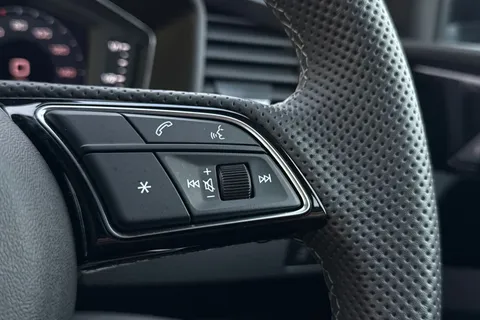 KR25ODT Audi A1 S line 30 TFSI  116 PS S tronic Thumbnail #37