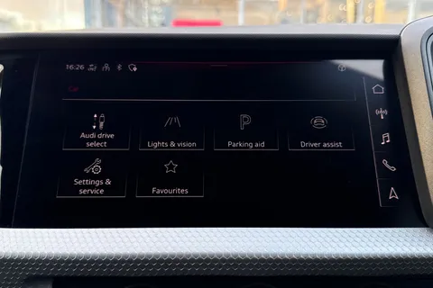 KR25ODT Audi A1 S line 30 TFSI  116 PS S tronic Thumbnail #40