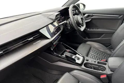 MT24JRV Audi RS 3 Carbon Black 400 PS S tronic Thumbnail #16