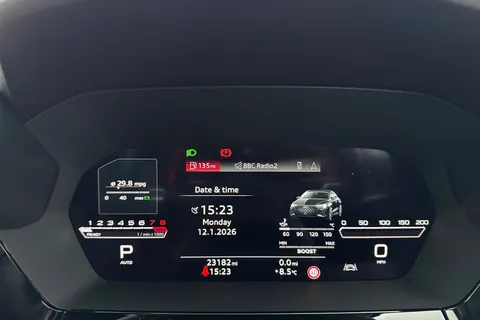 MT24JRV Audi RS 3 Carbon Black 400 PS S tronic Thumbnail #32