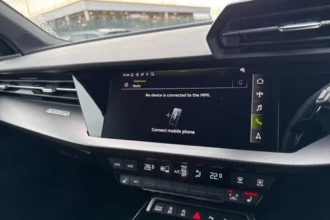 MT24JRV Audi RS 3 Carbon Black 400 PS S tronic Thumbnail #40