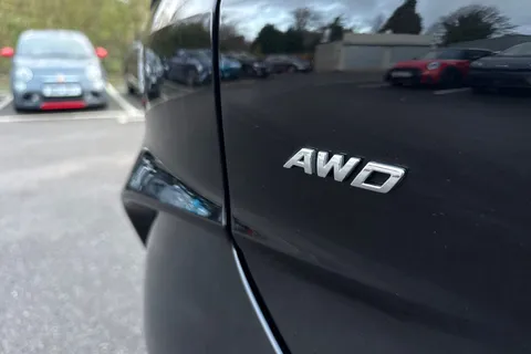 DN75FKU BYD Sealion 7 82.5kWh Design Auto AWD 5dr Thumbnail #42