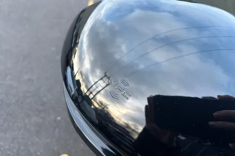 DN75FKU BYD Sealion 7 82.5kWh Design Auto AWD 5dr Thumbnail #48