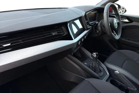 KR25WXH Audi A1 S line 30 TFSI  116 PS S tronic Thumbnail #15