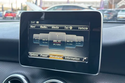 BC17MLE Mercedes-Benz A Class 1.5 A180d SE 7G-DCT Euro 6 (s/s) 5dr Thumbnail #17