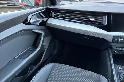 KR25WXH Audi A1 S line 30 TFSI  116 PS S tronic Thumbnail #20