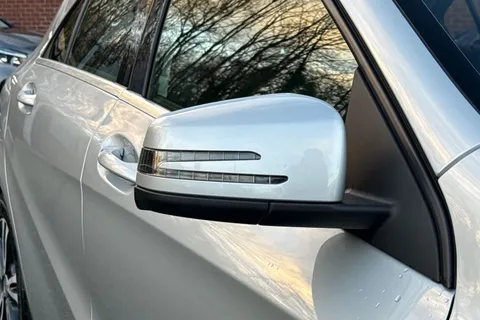 BC17MLE Mercedes-Benz A Class 1.5 A180d SE 7G-DCT Euro 6 (s/s) 5dr Thumbnail #28