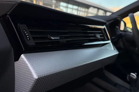 KR25WXH Audi A1 S line 30 TFSI  116 PS S tronic Thumbnail #33