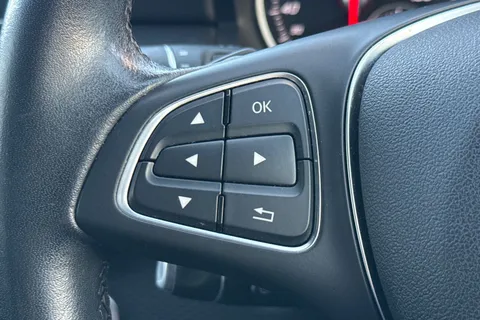 BC17MLE Mercedes-Benz A Class 1.5 A180d SE 7G-DCT Euro 6 (s/s) 5dr Thumbnail #37