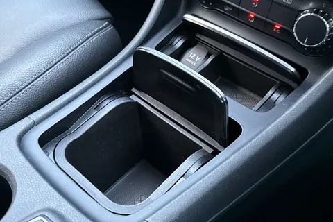 BC17MLE Mercedes-Benz A Class 1.5 A180d SE 7G-DCT Euro 6 (s/s) 5dr Thumbnail #40