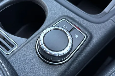 BC17MLE Mercedes-Benz A Class 1.5 A180d SE 7G-DCT Euro 6 (s/s) 5dr Thumbnail #41