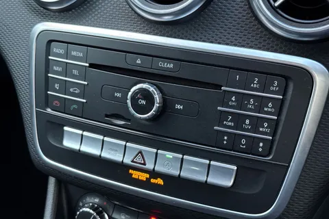 BC17MLE Mercedes-Benz A Class 1.5 A180d SE 7G-DCT Euro 6 (s/s) 5dr Thumbnail #43