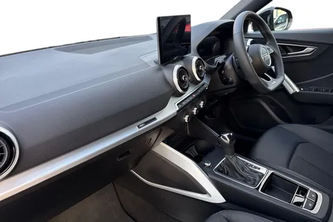 DF25KTP Audi Q2 Black Edition 35 TFSI  150 PS S tronic Thumbnail #16
