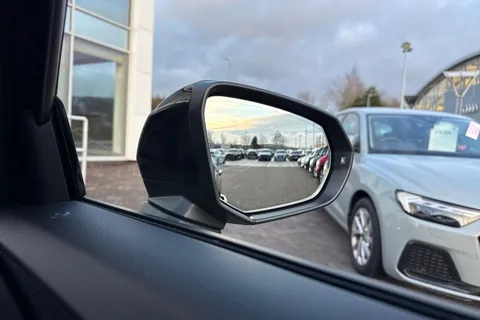 DF25KTP Audi Q2 Black Edition 35 TFSI  150 PS S tronic Thumbnail #22