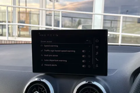 DF25KTP Audi Q2 Black Edition 35 TFSI  150 PS S tronic Thumbnail #32