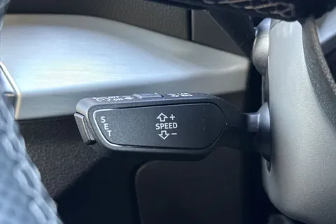 DF25KTP Audi Q2 Black Edition 35 TFSI  150 PS S tronic Thumbnail #38